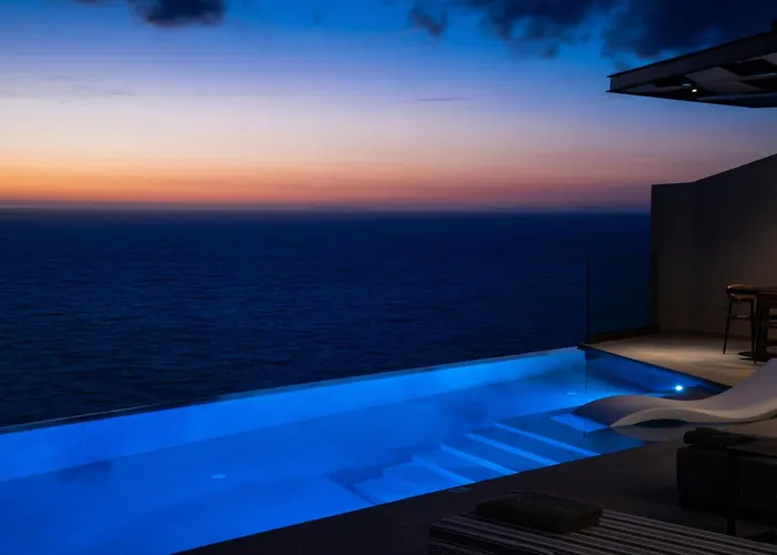 Aeliades * Áyios Nikítas