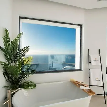 Aelliades Villa *
