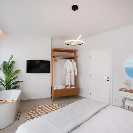 Aeliades Áyios Nikítas