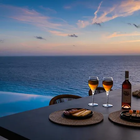 Aelliades Villa *