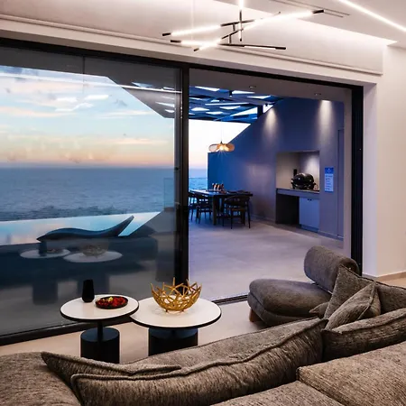 Aeliades Vila Áyios Nikítas