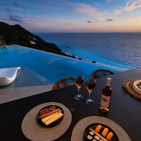 Aeliades Áyios Nikítas