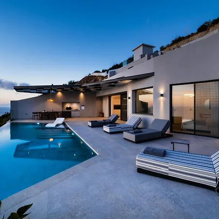 Aelliades Villa Agios Nikitas