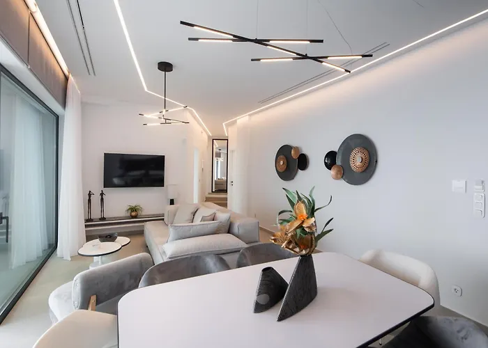 Aeliades * Áyios Nikítas